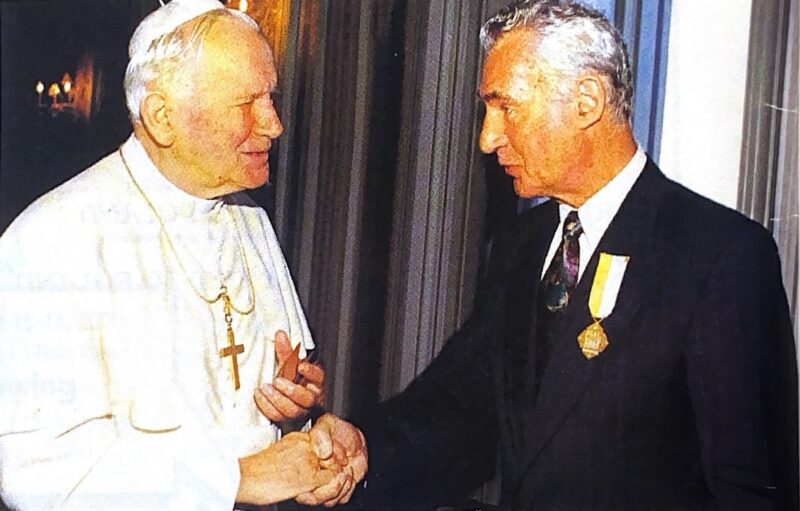 Г. Каролькевич с Иоанном Павлом II, 22 сентября 1993